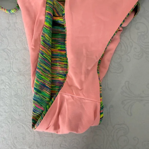 Isabella Rose Prismatic Triangle Bikini Top & Maui High Waist Swim Bottom Medium - Picture 12 of 13